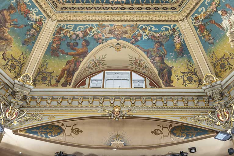 peinture monumentale © Région Bourgogne-Franche-Comté, Inventaire du patrimoine  peinture monumentale © Région Bourgogne-Franche-Comté, Inventaire du patrimoine
