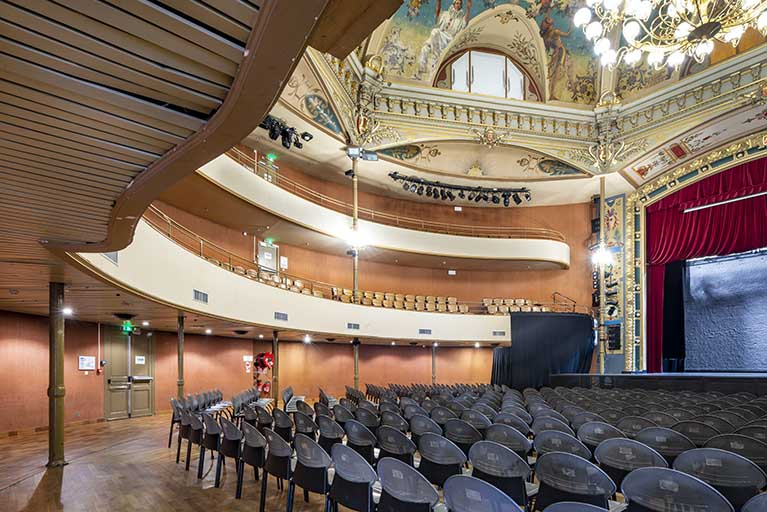 salle de spectacle © Région Bourgogne-Franche-Comté, Inventaire du patrimoine  salle de spectacle © Région Bourgogne-Franche-Comté, Inventaire du patrimoine