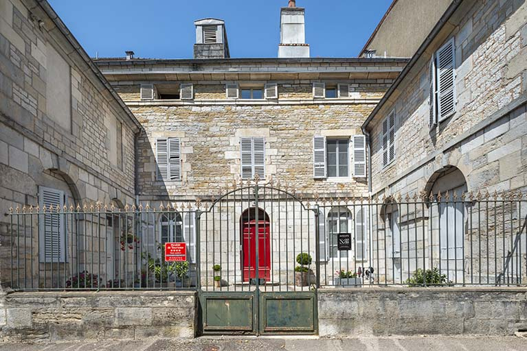 hôtel © Région Bourgogne-Franche-Comté, Inventaire du patrimoine  hôtel © Région Bourgogne-Franche-Comté, Inventaire du patrimoine
