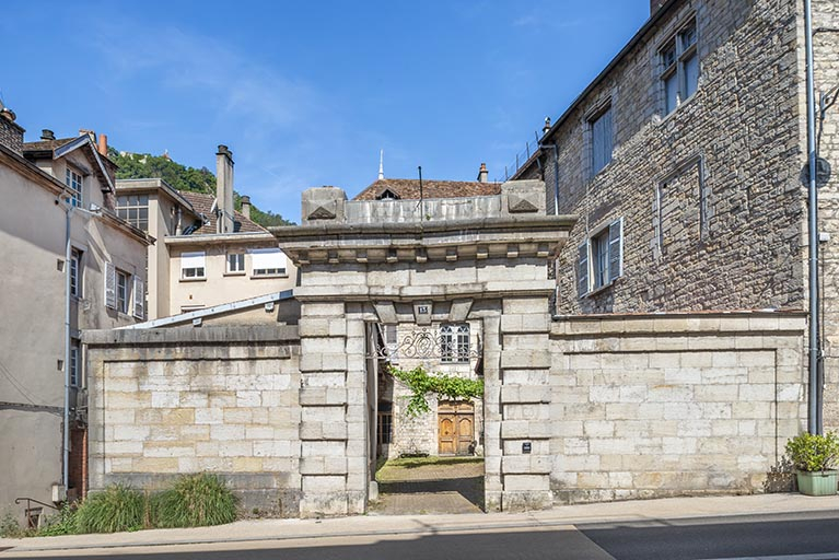  hôtel porte © Région Bourgogne-Franche-Comté, Inventaire du patrimoine