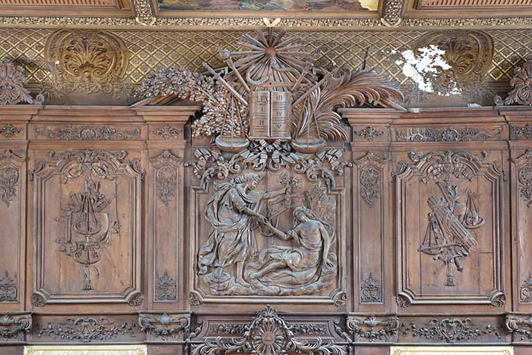sculpture © Région Bourgogne-Franche-Comté, Inventaire du patrimoine  sculpture © Région Bourgogne-Franche-Comté, Inventaire du patrimoine