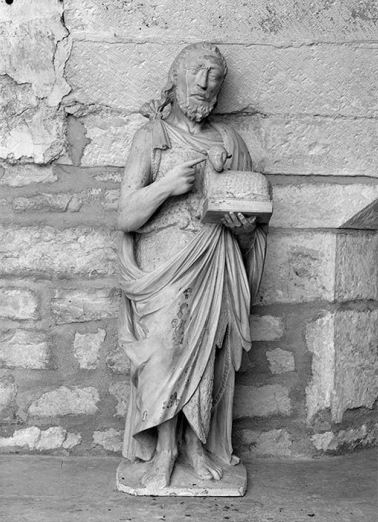 statue © Région Bourgogne-Franche-Comté, Inventaire du patrimoine