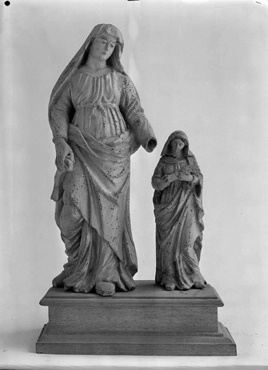 statue © Région Bourgogne-Franche-Comté, Inventaire du patrimoine statue © Région Bourgogne-Franche-Comté, Inventaire du patrimoine