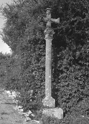  croix de chemin © Région Bourgogne-Franche-Comté, Inventaire du patrimoine