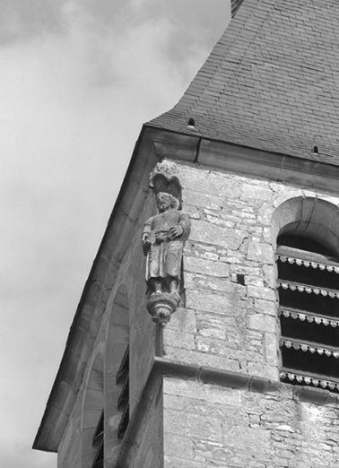  statue © Région Bourgogne-Franche-Comté, Inventaire du patrimoine