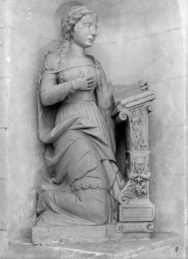  groupe sculpté © Région Bourgogne-Franche-Comté, Inventaire du patrimoine