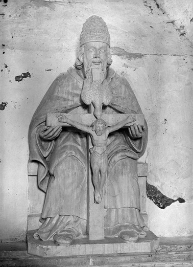 groupe sculpté © Région Bourgogne-Franche-Comté, Inventaire du patrimoine