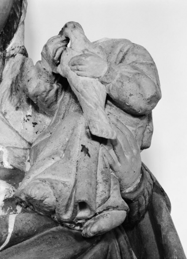 Détail de l'Enfant. © Région Bourgogne-Franche-Comté, Inventaire du patrimoine