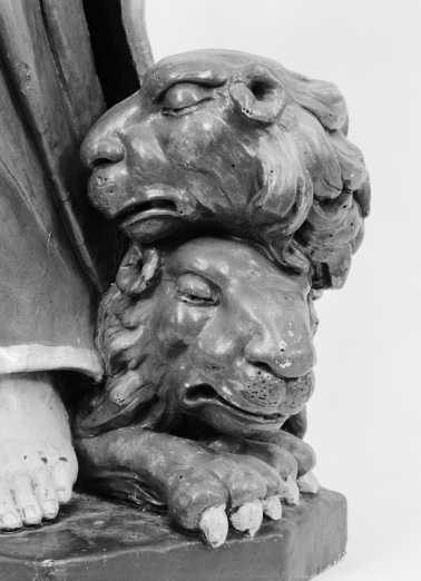 Détail : têtes des lions. © Région Bourgogne-Franche-Comté, Inventaire du patrimoine