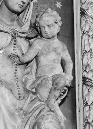 Détail de l'Enfant Jésus. © Région Bourgogne-Franche-Comté, Inventaire du patrimoine