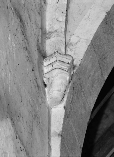 Culot de l'angle postérieur gauche de la travée sous clocher. © Région Bourgogne-Franche-Comté, Inventaire du patrimoine