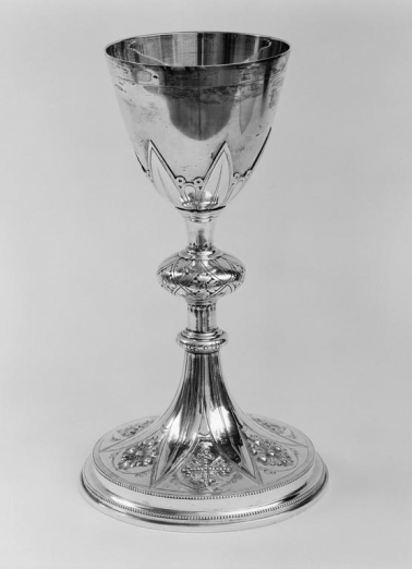 Vue d'ensemble du calice. © Région Bourgogne-Franche-Comté, Inventaire du patrimoine