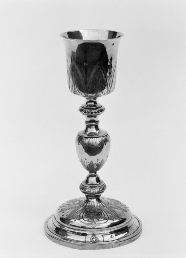 Vue d'ensemble du calice. © Région Bourgogne-Franche-Comté, Inventaire du patrimoine