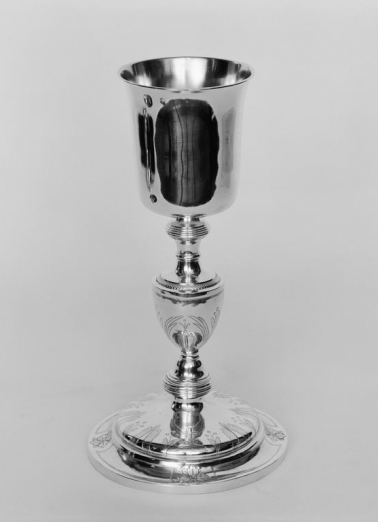 Vue d'ensemble du calice. © Région Bourgogne-Franche-Comté, Inventaire du patrimoine