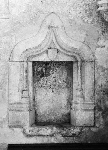 Lavabo de la chapelle Saint-Denis. © Région Bourgogne-Franche-Comté, Inventaire du patrimoine