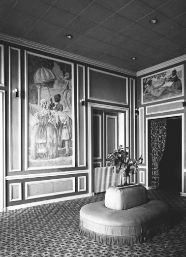 Casino, le hall d'entrée. © Région Bourgogne-Franche-Comté, Inventaire du patrimoine Casino, le hall d'entrée. © Région Bourgogne-Franche-Comté, Inventaire du patrimoine