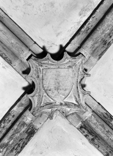 Première chapelle droite, clef de voûte © Région Bourgogne-Franche-Comté, Inventaire du patrimoine