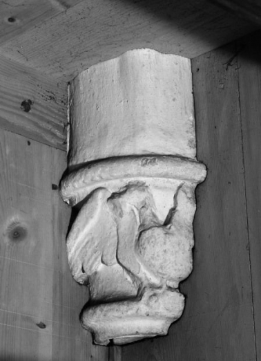 Troisième chapelle droite, culot antérieur gauche, aigle de saint Jean © Région Bourgogne-Franche-Comté, Inventaire du patrimoine