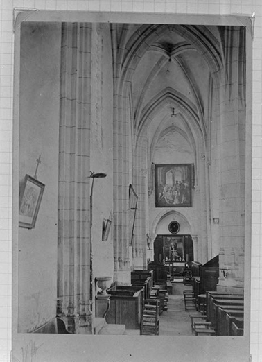 Collatéral gauche en 1894. Photo ancienne. © Région Bourgogne-Franche-Comté, Inventaire du patrimoine