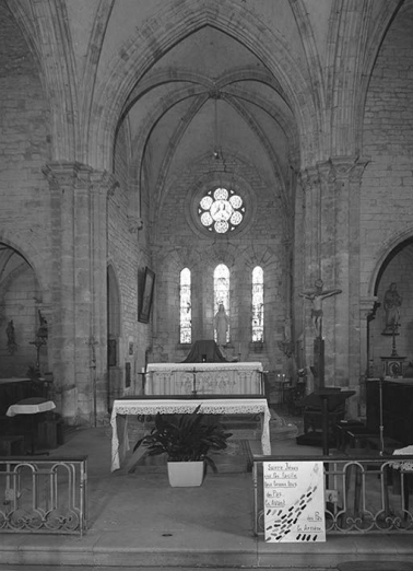 Vue rapprochée du choeur. © Région Bourgogne-Franche-Comté, Inventaire du patrimoine