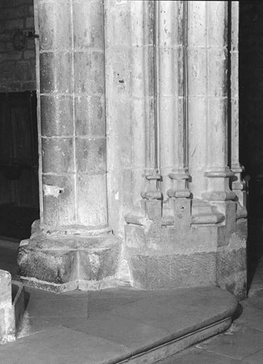 Choeur, pilier antérieur gauche. © Région Bourgogne-Franche-Comté, Inventaire du patrimoine