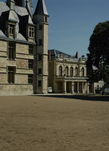  théâtre © Région Bourgogne-Franche-Comté, Inventaire du patrimoine