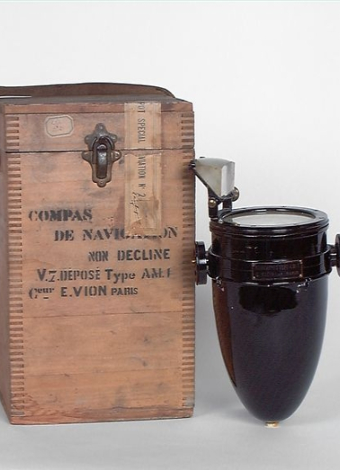  instrument de mesure des angles pour le repérage des points cardinaux © Région Bourgogne-Franche-Comté, Inventaire du patrimoine