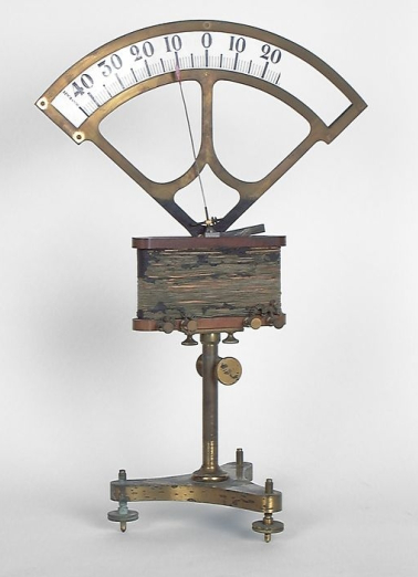  instrument de mesure de forces électromotrices © Région Bourgogne-Franche-Comté, Inventaire du patrimoine