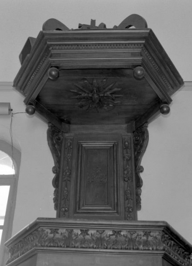 Détail de l'abat-voix. © Région Bourgogne-Franche-Comté, Inventaire du patrimoine