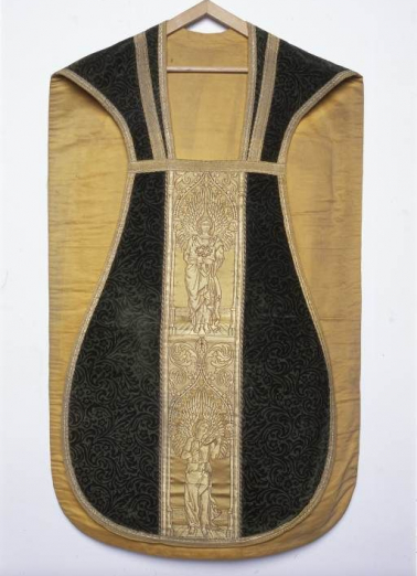 Chasuble, devant. © Région Bourgogne-Franche-Comté, Inventaire du patrimoine