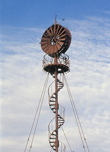 Détail de la partie supérieure. © Région Bourgogne-Franche-Comté, Inventaire du patrimoine