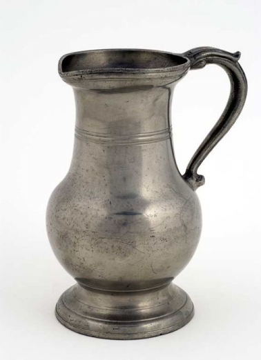 Vue d'ensemble de l'un des pichets © Région Bourgogne-Franche-Comté, Inventaire du patrimoine