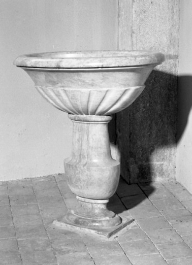 Fonts baptismaux. © Région Bourgogne-Franche-Comté, Inventaire du patrimoine