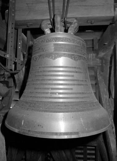 Cloche, vue d'ensemble. © Région Bourgogne-Franche-Comté, Inventaire du patrimoine