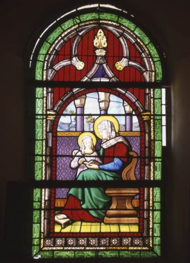 3e vitrail droit de la nef : Education de la Vierge. © Région Bourgogne-Franche-Comté, Inventaire du patrimoine