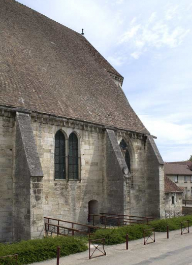 Mur gouttereau sud, choeur et chapelle du revestiaire. © Région Bourgogne-Franche-Comté, Inventaire du patrimoine