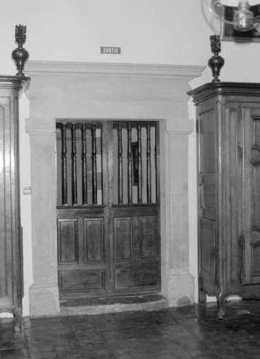 Salle des femmes, porte. © Région Bourgogne-Franche-Comté, Inventaire du patrimoine