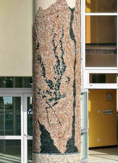 Détail, colonne de gauche. © Région Bourgogne-Franche-Comté, Inventaire du patrimoine