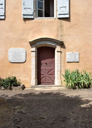 Façade antérieure, détail de la partie centrale. © Région Bourgogne-Franche-Comté, Inventaire du patrimoine