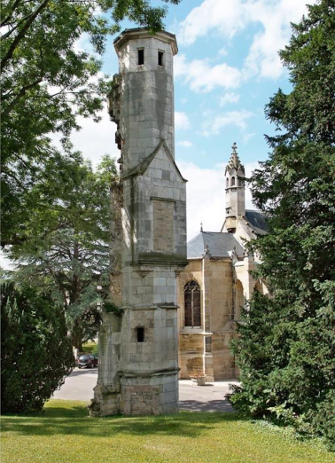Tourelle d'escalier de l'ancien oratoire. © Région Bourgogne-Franche-Comté, Inventaire du patrimoine