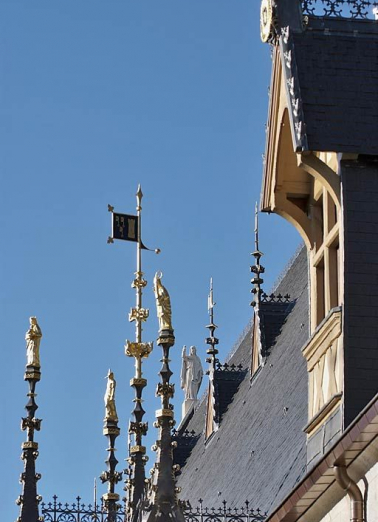 Toit du grand bâtiment sur rue, détail. © Région Bourgogne-Franche-Comté, Inventaire du patrimoine