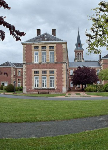 Elévation nord-ouest. © Région Bourgogne-Franche-Comté, Inventaire du patrimoine Elévation nord-ouest. © Région Bourgogne-Franche-Comté, Inventaire du patrimoine