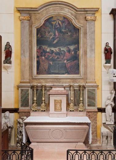 Autel-retable gauche. © Région Bourgogne-Franche-Comté, Inventaire du patrimoine