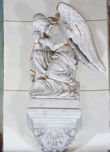 Vue d'un ange adorateur. © Région Bourgogne-Franche-Comté, Inventaire du patrimoine Vue d'un ange adorateur. © Région Bourgogne-Franche-Comté, Inventaire du patrimoine