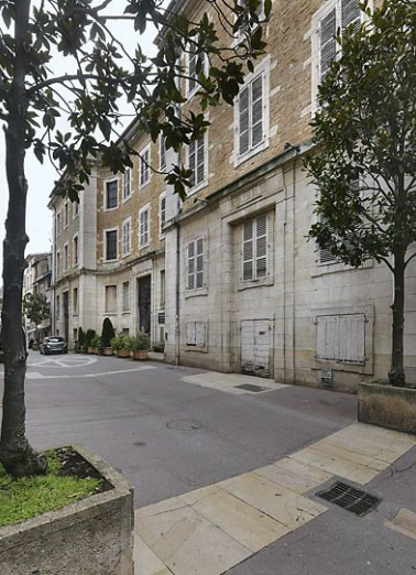Vue de la façade principale rue Carnot. © Région Bourgogne-Franche-Comté, Inventaire du patrimoine