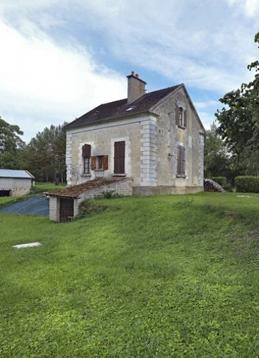 Maison éclusière : vue de 3/4 arrière. © Région Bourgogne-Franche-Comté, Inventaire du patrimoine