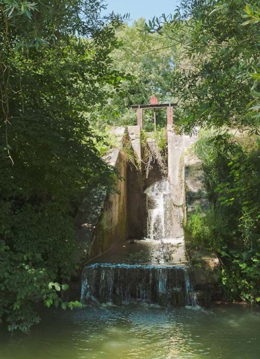 Vue du déversoir. © Région Bourgogne-Franche-Comté, Inventaire du patrimoine
