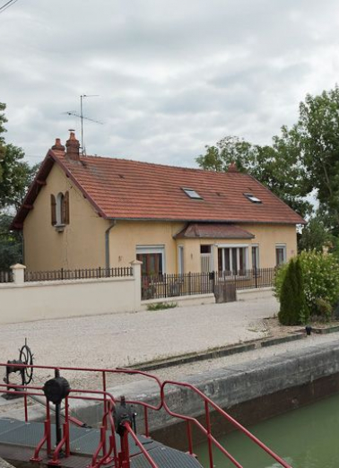 Vue de la maison. © Région Bourgogne-Franche-Comté, Inventaire du patrimoine