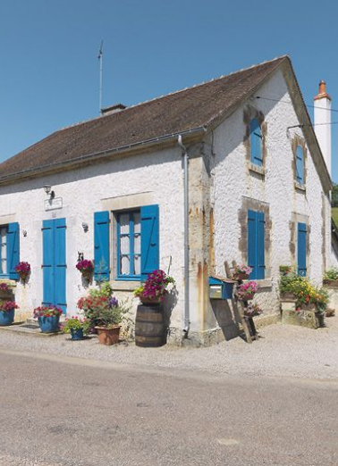 Vue de la maison éclusière de 3/4. © Région Bourgogne-Franche-Comté, Inventaire du patrimoine
