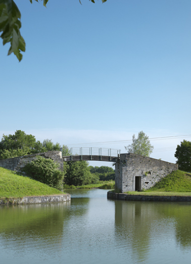 Vue de la passerelle haute, de face. © Région Bourgogne-Franche-Comté, Inventaire du patrimoine